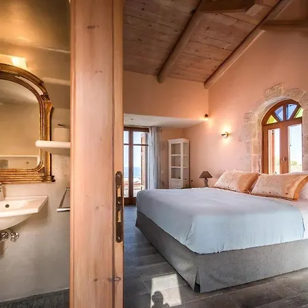 Luxury Leona 2 Bedrooms Agios Nikolaos 扎金索斯镇